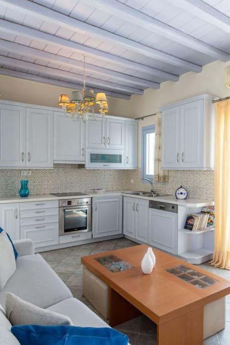 'Nepheli' Mykonean Suite Ornos  Exterior foto